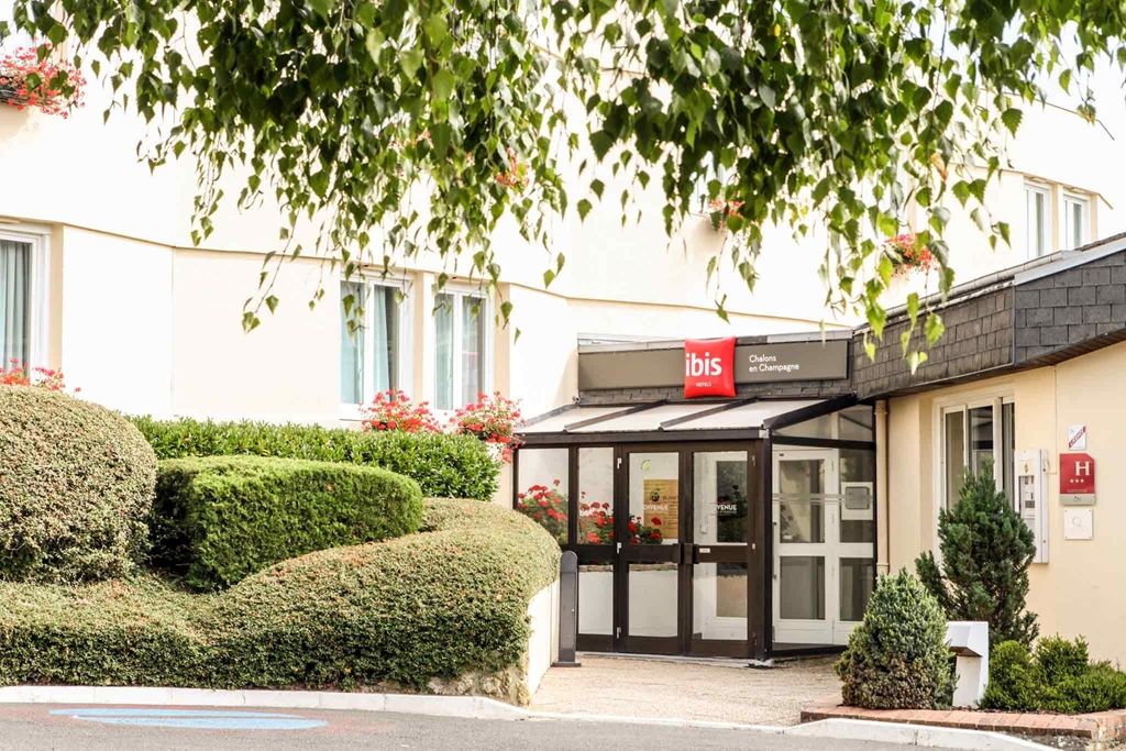 Ibis Chalons En Champagne Hotel Exterior foto